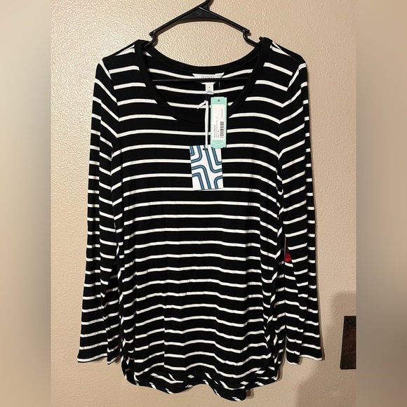 Market & Spruce Tops - Market & Spruce Zansia Curved Hem Knit Top, Black & White Stripes/Buffalo Plaid